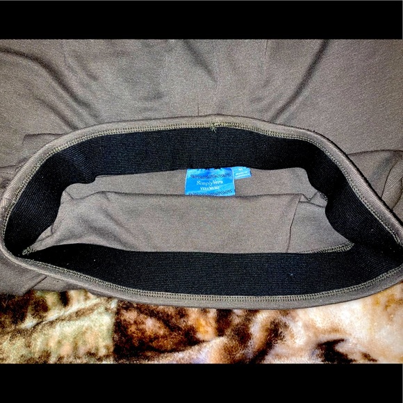 Simply Vera by Vera Wang Olive High Low Skirt Sz M - Picture 10 of 15